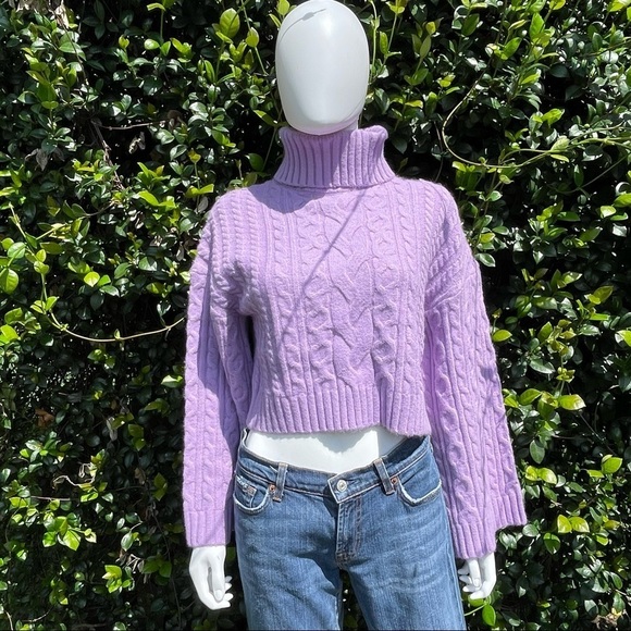 Wayf Sweaters - NWT Wayf Sweet Nothings Lavender Cable Turtleneck Crop Sweater